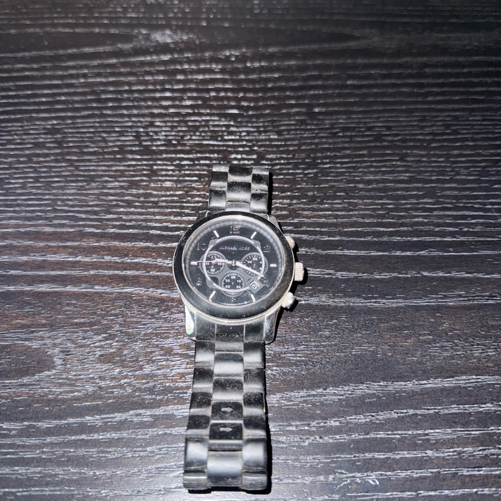 Michael Kors watch - Picture 4 of 4